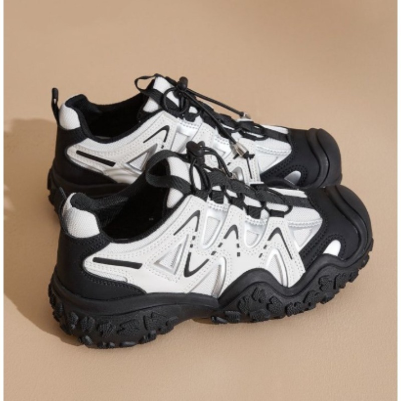 Ladies Outdoor Trekking Sneake - Embroidery Garments ulasan dan harga